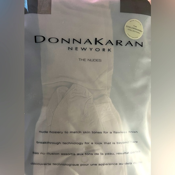 NWT~ 2 Pair of Donna Karan “Driftwood” Sheer Control Top Hosiery ~Small Petite - Picture 4 of 8